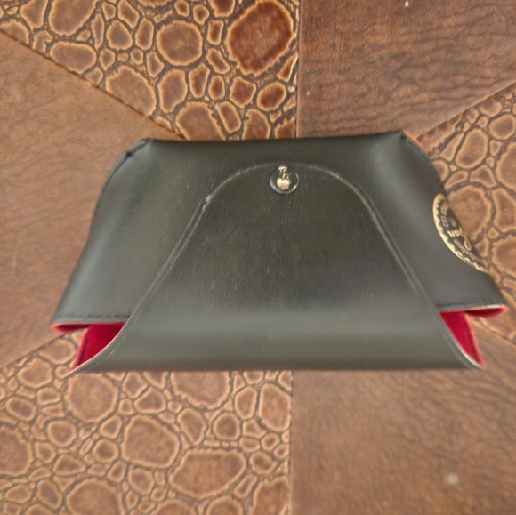 Rayban case - Picture 2 of 4